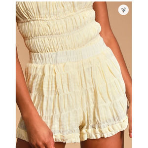 Lucca Susannah Ivory High Waist Gauze Woven Box Pleated Shorts Women Sz L